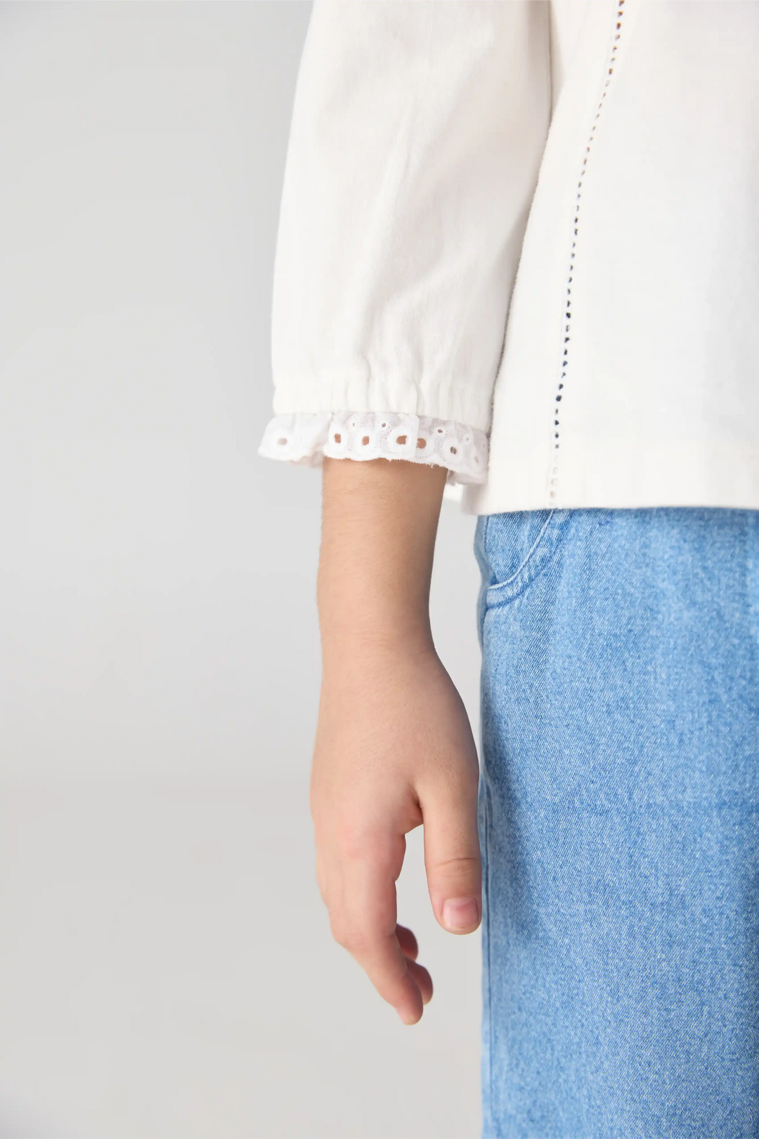 Floret Embroidered Blouse