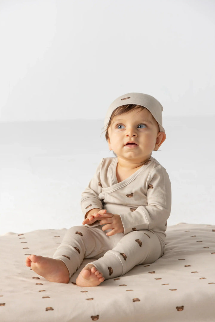 Bear Hugs Newborn Gift Set