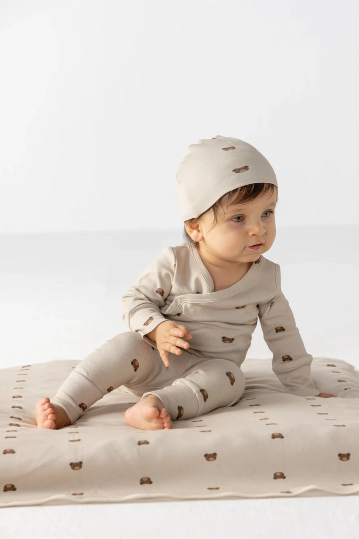 Bear Hugs Newborn Gift Set